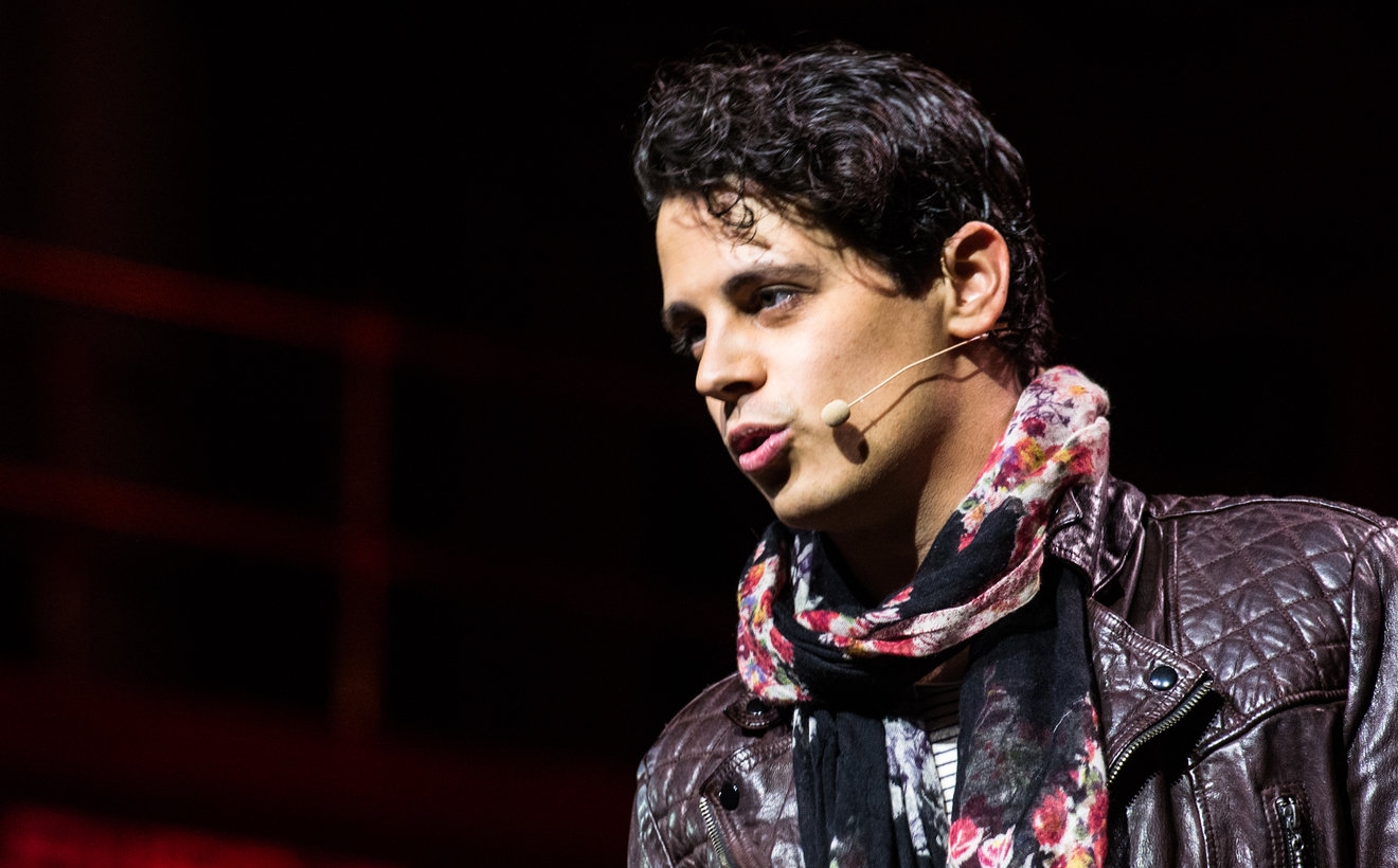 Milo Yiannopoulos, rejected by Howard University, cries racism