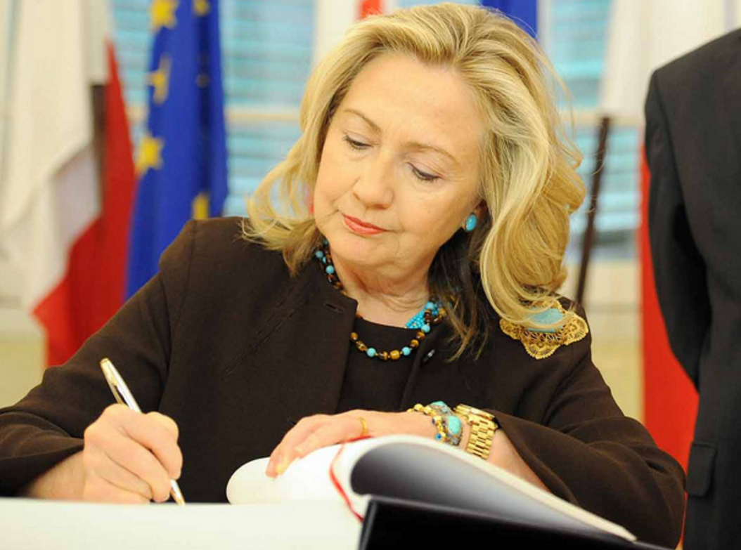 Clinton signs executive order mandating gender-neutral bathrooms in public schools, NASA spacecraft, and video games