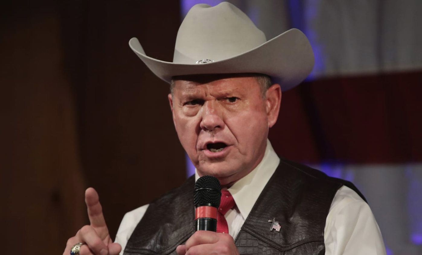 Alabama election officials turn Roy Moore away from polling station citing its "close proximity" to a junior high school 