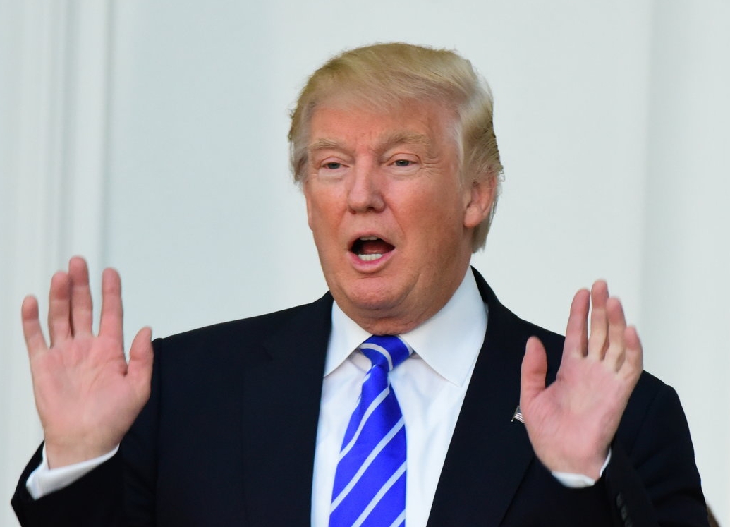 Trump demands Congress investigate his many thoughts about Obama