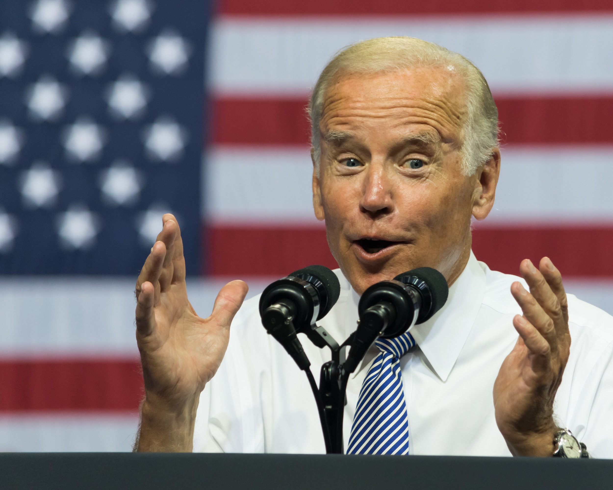 Biden’s ice cream truck makes "fabulous" Amtrak debut 