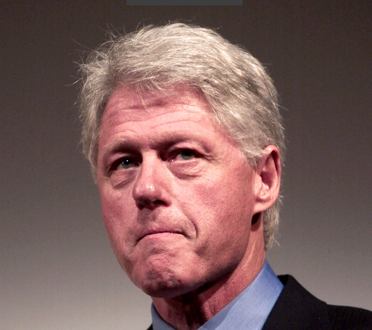 Bill Clinton won't stop emergency calling Michelle Obama with urgent questions about White House vegetable garden