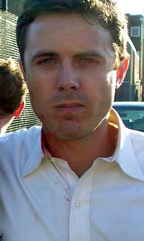 Casey Affleck quits Oscar race to work on attitudes towards women