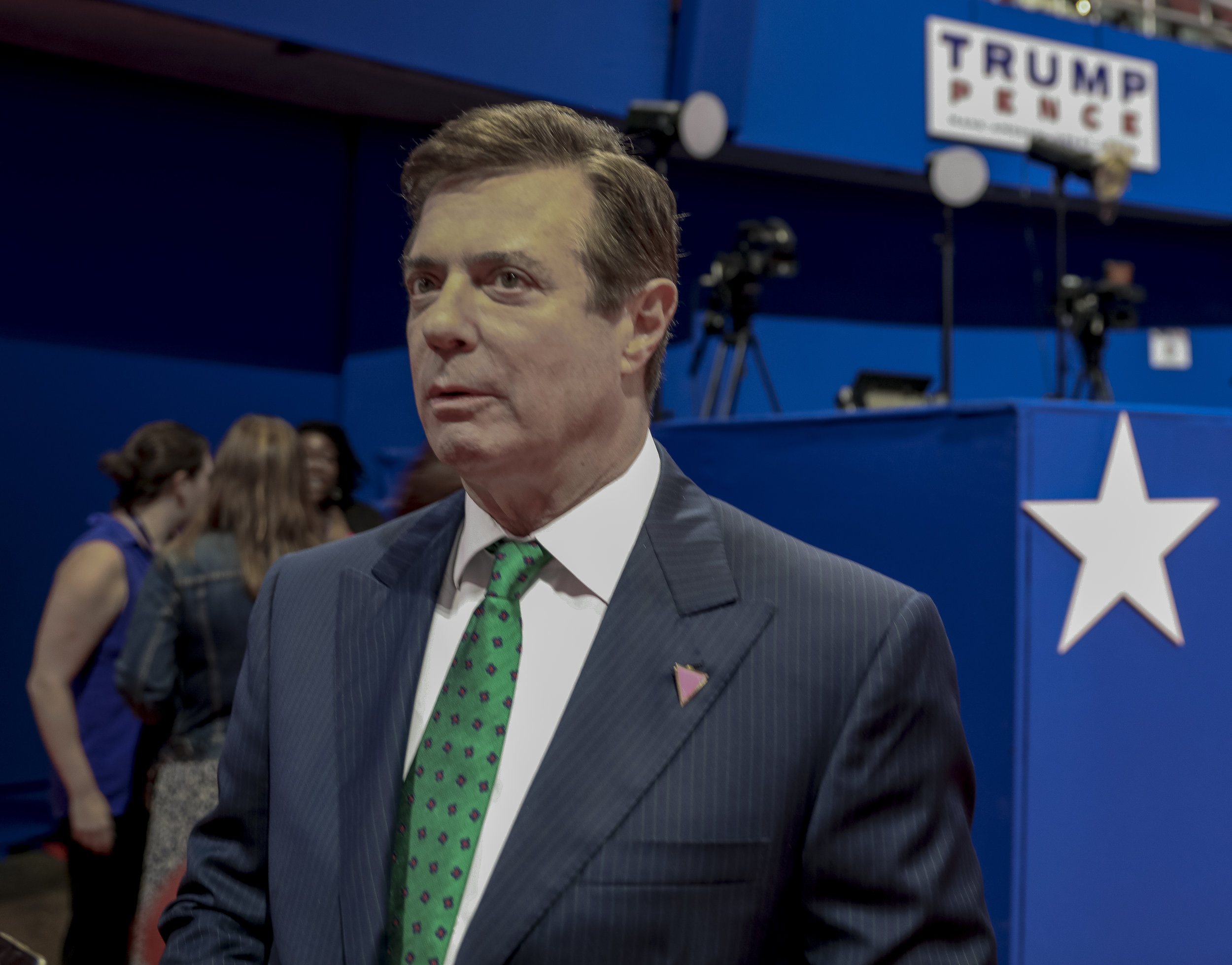 Trump claims Manafort "can't get a fair treason trial in the U.S." due to "American jurors prejudice against traitors"